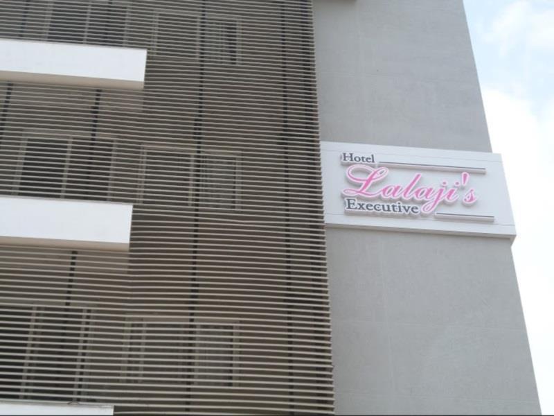 Hotel Treebo Lalaji'S Executive Aurangābād Exterior foto