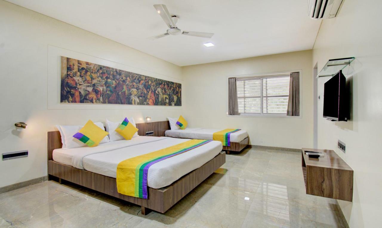 Hotel Treebo Lalaji'S Executive Aurangābād Exterior foto